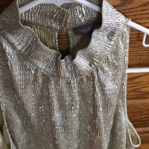 Women’s Gold halter neck sparkly tank top Sz M - Picture 2 of 3